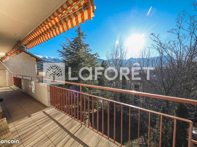 Appartement 4 pièces 74 m²