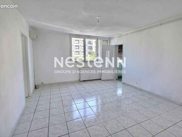 Appartement 4 pièces 74 m²