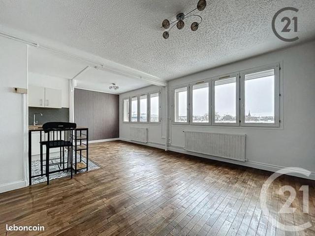 Appartement 4 pièces 74 m²