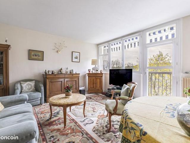 Appartement 4 pièces 74 m²
