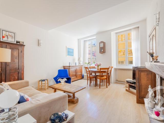 Appartement 4 pièces 74 m²