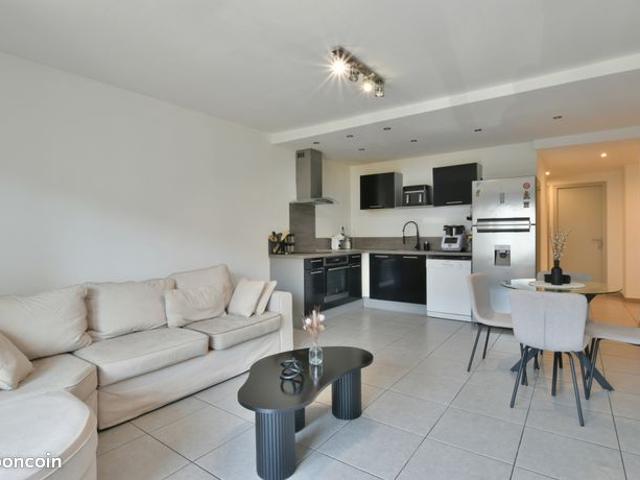 Appartement 4 pièces 74 m²