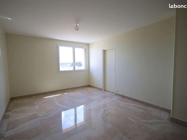 Appartement 4 pièces 74 m²