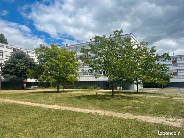 Appartement 4 pièces 74 m²