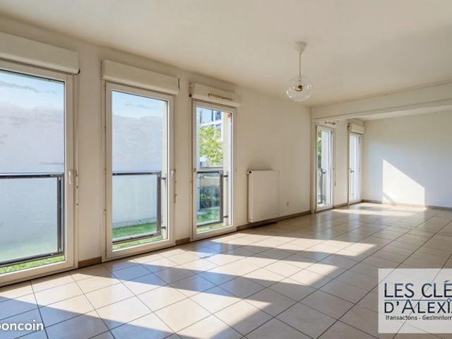Appartement 4 pièces 74 m²