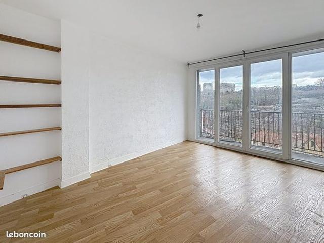 Appartement 4 pièces 74 m²