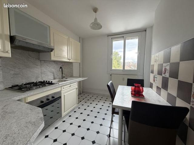 Appartement 4 pièces 74 m²