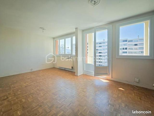 Appartement 4 pièces 74 m²