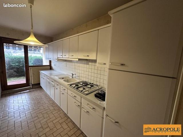 Appartement 4 pièces 74 m²