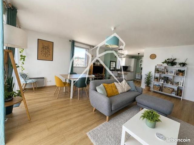 Appartement 4 pièces 74 m²