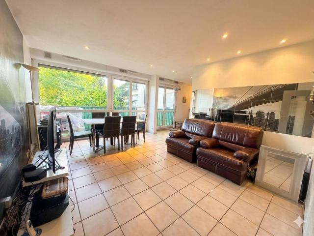 Appartement 4 pièces 74 m²
