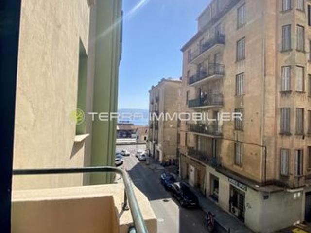 Appartement 4 pièces 74 m²
