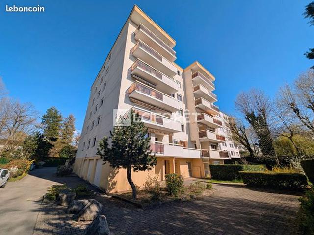 Appartement 4 pièces 74 m²