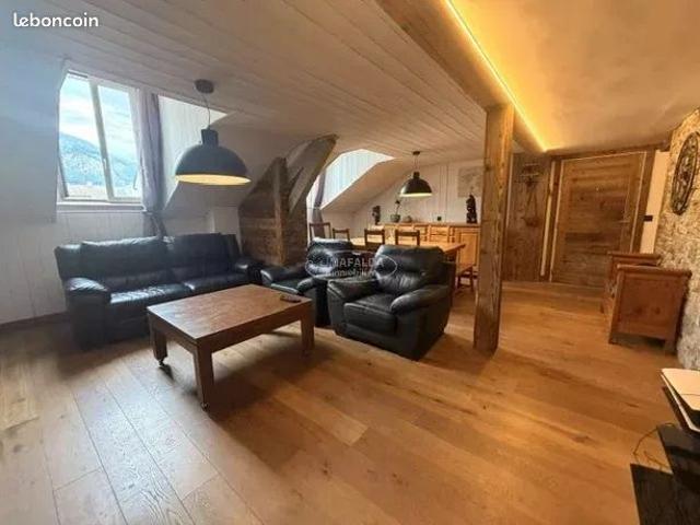 Appartement 4 pièces 77 m²