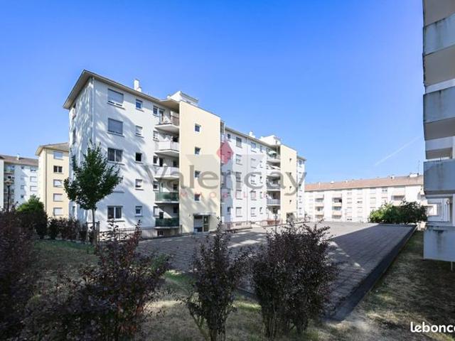 Appartement 4 pièces 74 m²