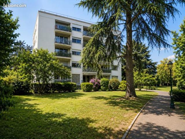 Appartement 4 pièces 74 m²