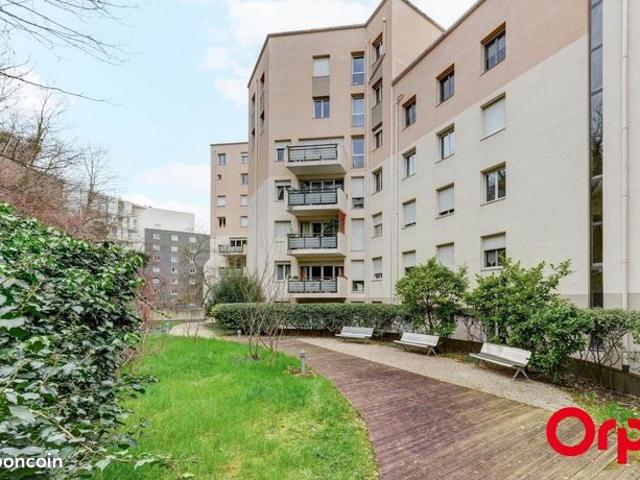 Appartement 4 pièces 74 m²