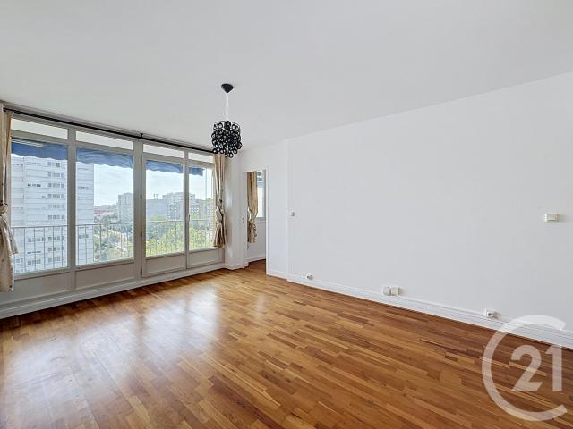Appartement 4 pièces 74 m²