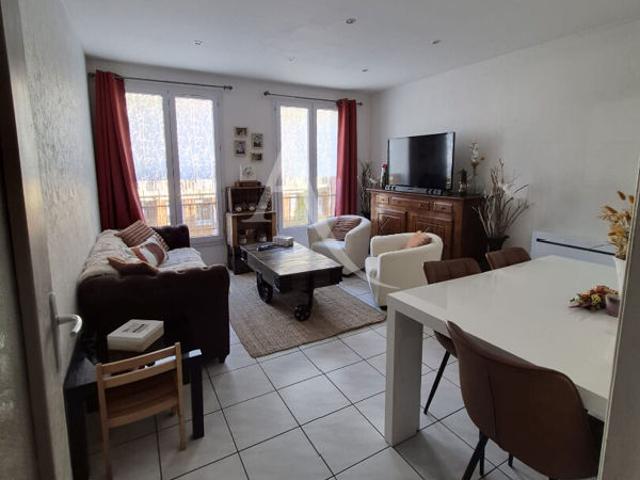 Appartement 4 pièces 75.62 m2 avec cave Centre Ville EVREUX