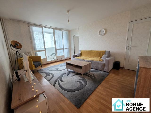 Appartement 4 pièces 75,10 m² Loggia et Cave