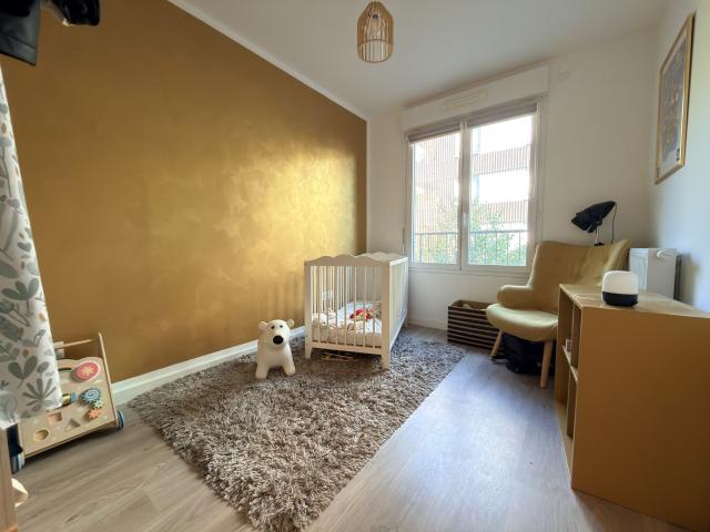 Appartement 4 pièces, 75 m² à louer à Guyancourt 78280