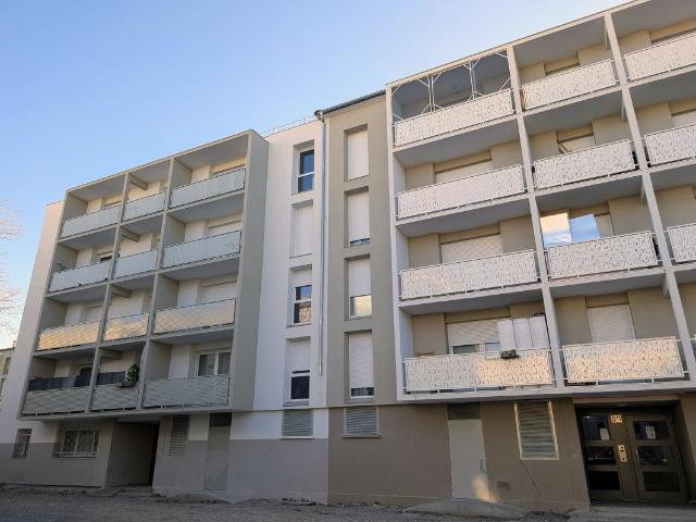 Appartement 4 pièces, 75 m² à louer à Orange 84100