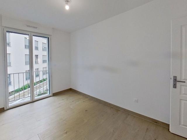 Appartement 4 pièces, 75 m² à louer à Sceaux 92330