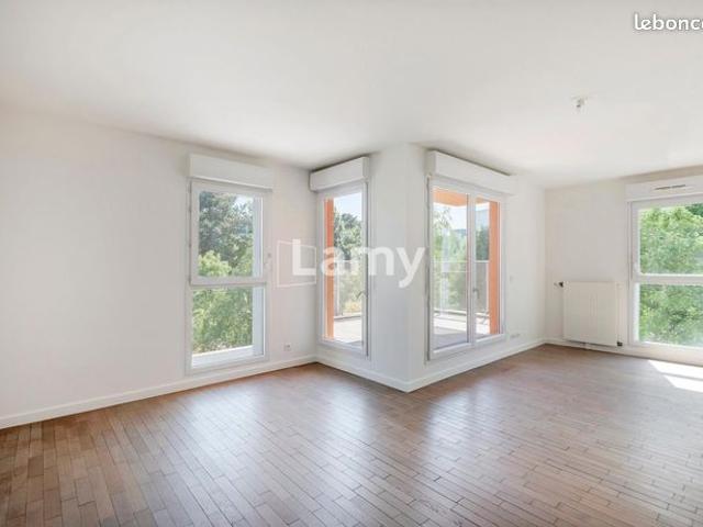Appartement 4 pièces 75 m²