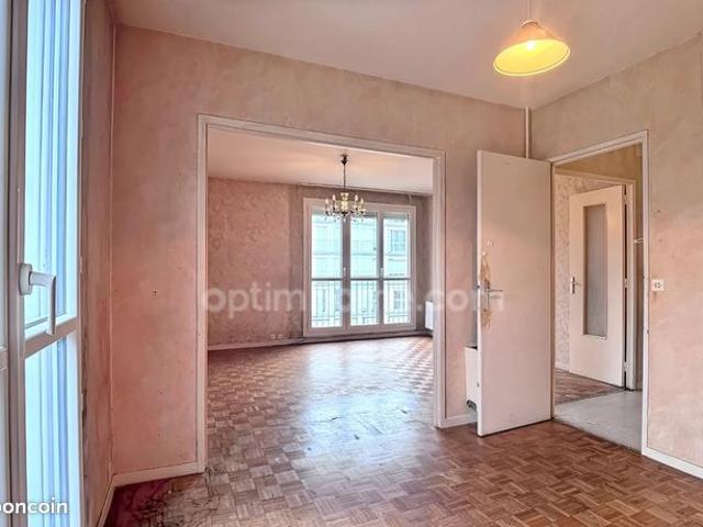 Appartement 4 pièces 75 m²