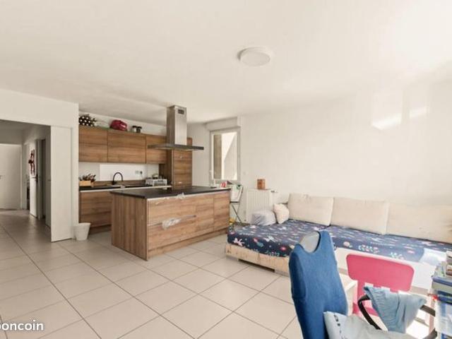 Appartement 4 pièces 75 m²