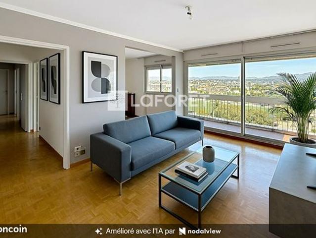 Appartement 4 pièces 75 m²