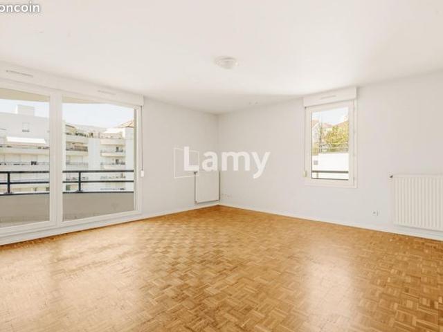 Appartement 4 pièces 75 m²
