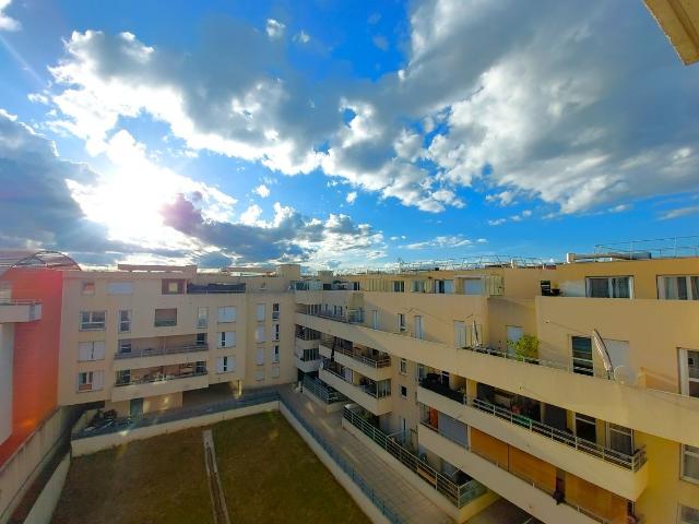 Appartement 4 Pieces 76 m2 nimes
