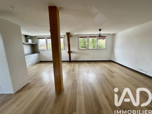 Appartement 4 pièces, 76 m² à louer à Carspach 68130