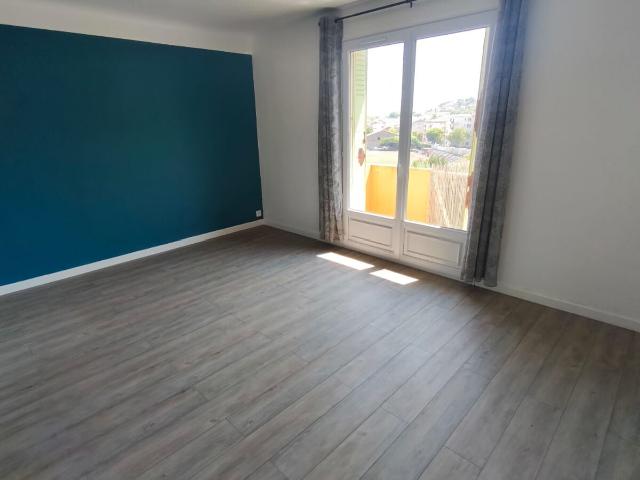 Appartement 4 pièces, 76 m² à louer à Clermont l'Hérault 34800