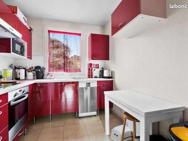 Appartement 4 pièces 76 m²