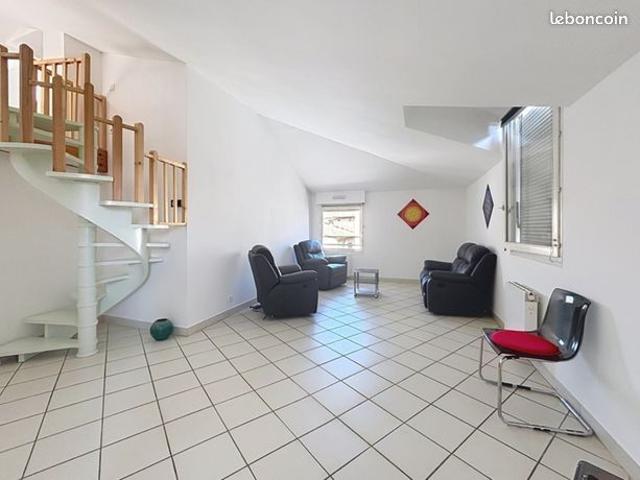 Appartement 4 pièces 76 m²
