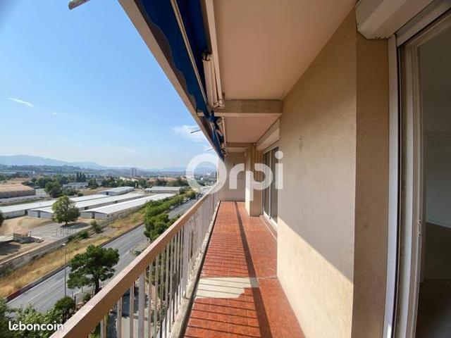 Appartement 4 pièces 76 m²