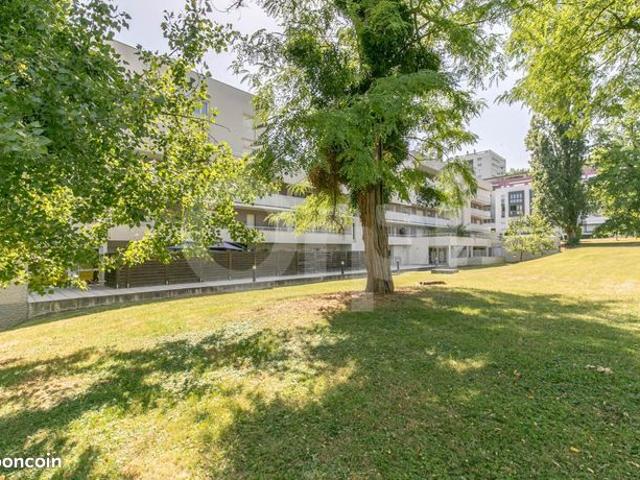 Appartement 4 pièces 76 m²