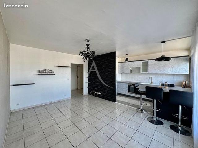Appartement 4 pièces 76 m²