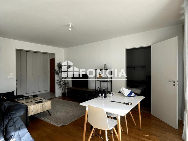 Appartement 4 pièces 76 m²