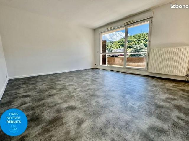 Appartement 4 pièces 76 m²