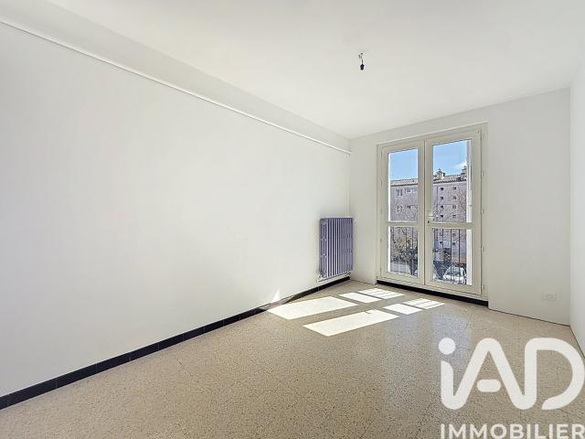 Appartement 4 pièces 76 m²
