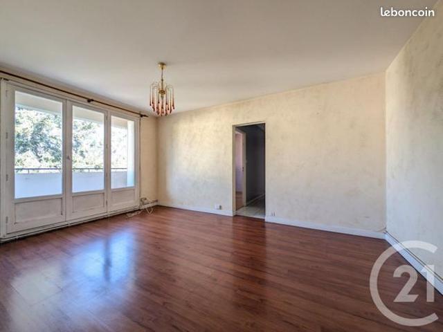 Appartement 4 pièces 76 m²