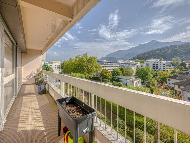Appartement 4 pièces 76 m²