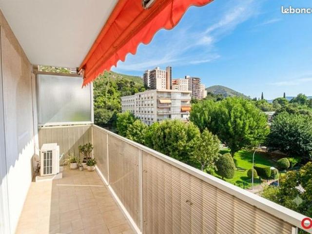 Appartement 4 pièces 76 m²