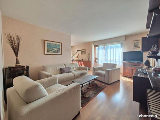 Appartement 4 pièces 77 m²