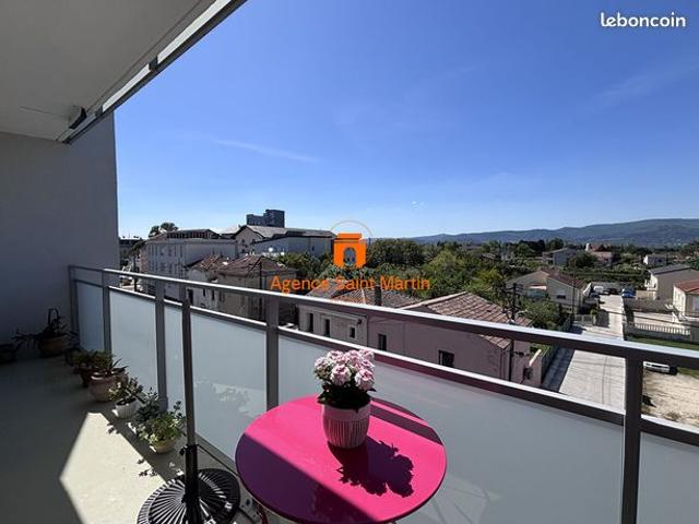 Appartement 4 pièces 76 m²