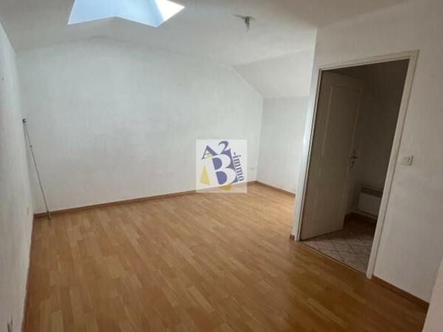 Appartement 4 pièces, 78 m² à louer à Angoulême 16000