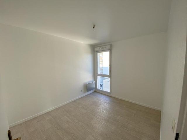 Appartement 4 pièces, 78 m² à louer à Pontoise 95000
